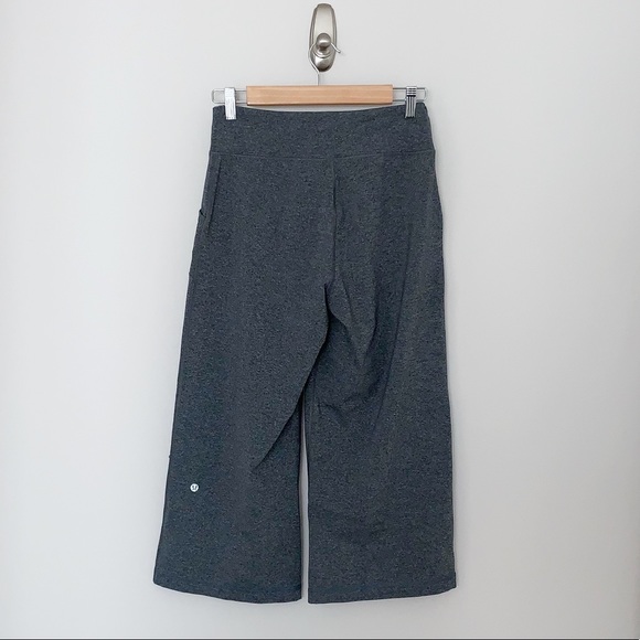 Lululemon Grey Wide Leg Women's Capris - Sz 6 - Picture 2 of 7